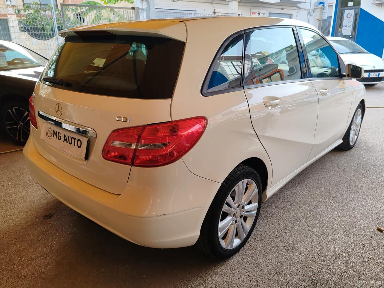 Mercedes-benz B 180 CDI Automatic Executive