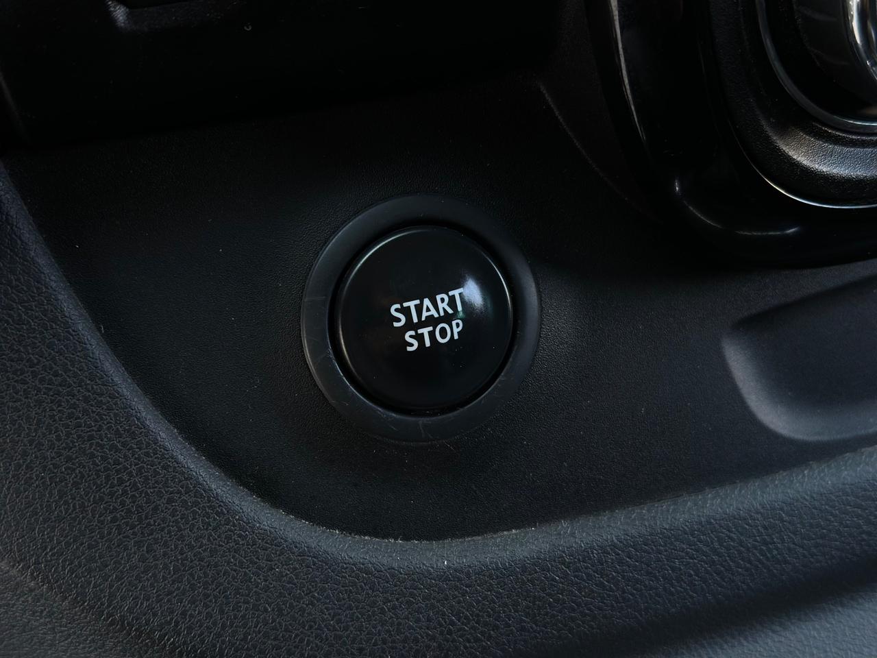 Opel Vivaro BiTurbo 6 Posti