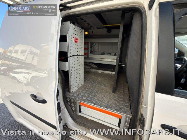 VOLKSWAGEN Caddy 2.0 TDI 122 CV 4X4 Attrezzato + IVA