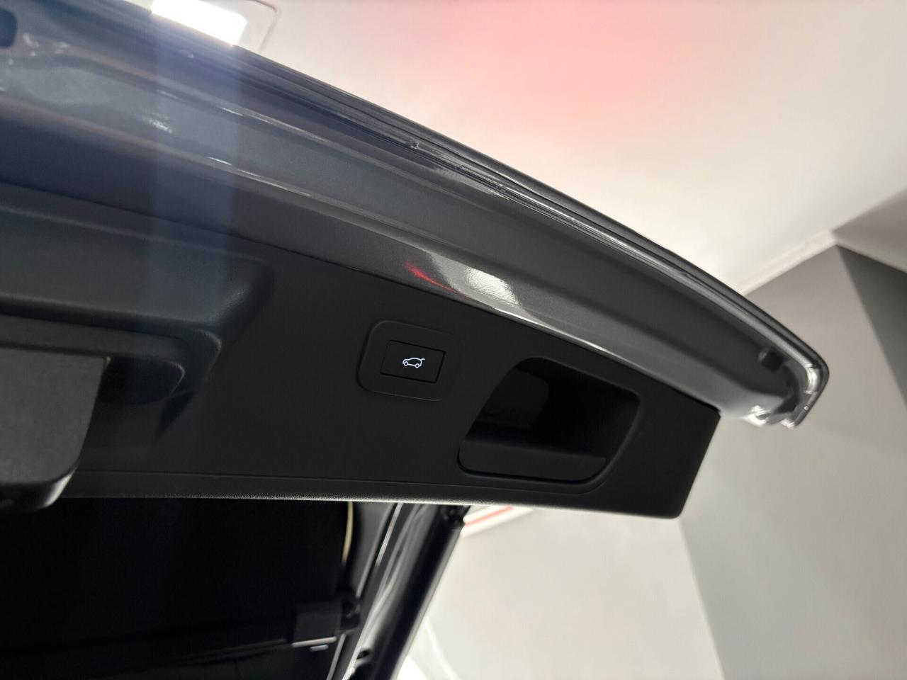 Jaguar E-Pace 2.0 i4 Mhev 200cv AWD auto R-Dynamic HSE ITALIANA.