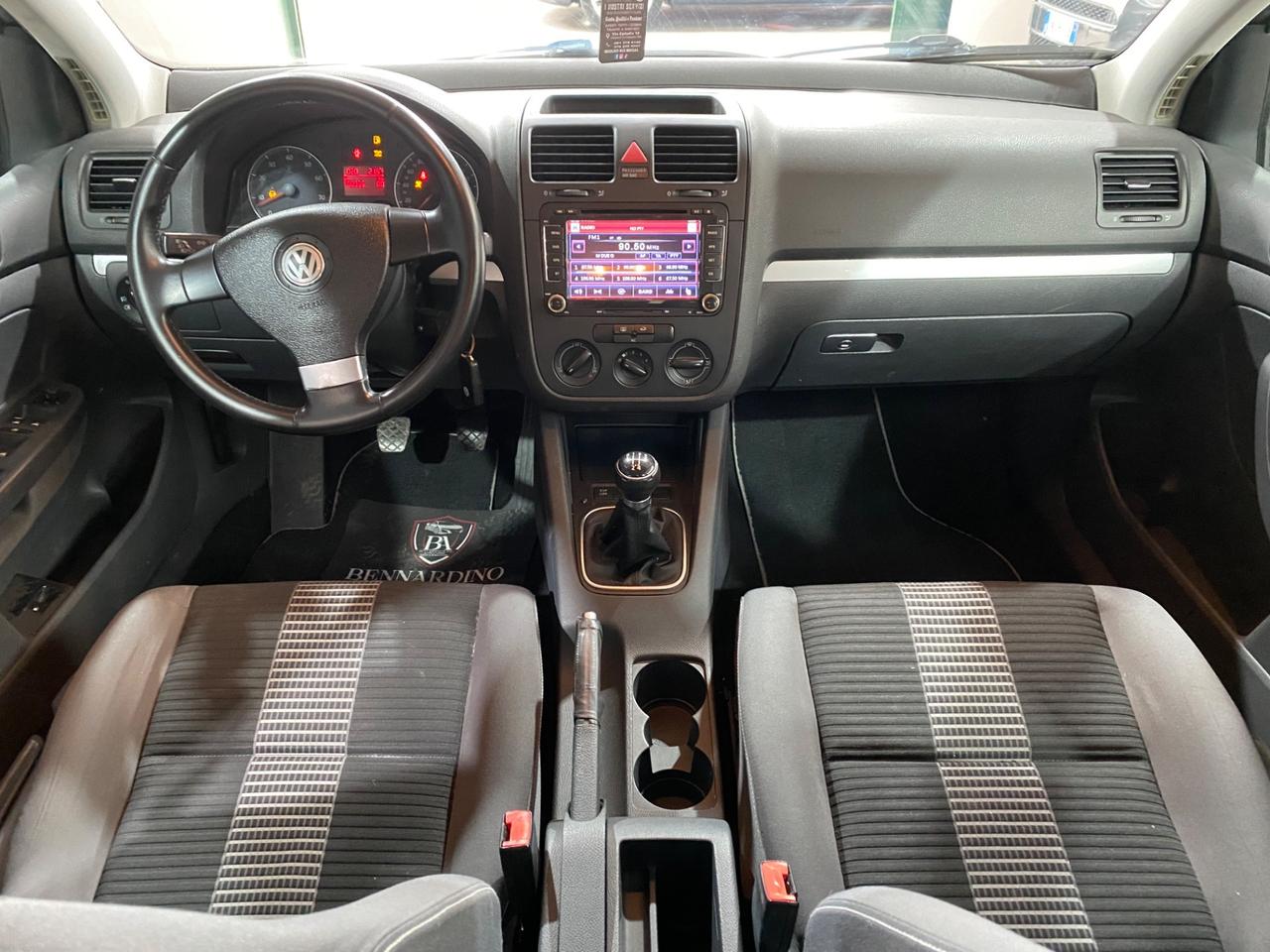 Volkswagen Golf 1.6 5p. Comfortline