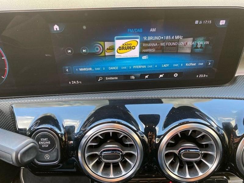 Mercedes-Benz Classe A A 180 d Premium Night edition auto