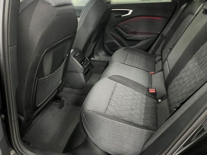 Audi A5 Avant TDI 150 kW S tronic mHEV+ S Line edition Matrix Led Gancio 19"