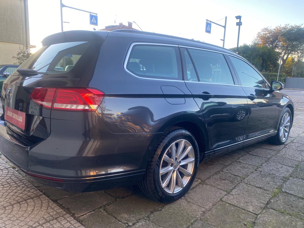Volkswagen Passat Variant 1.6 TDI SCR DSG Business BMT