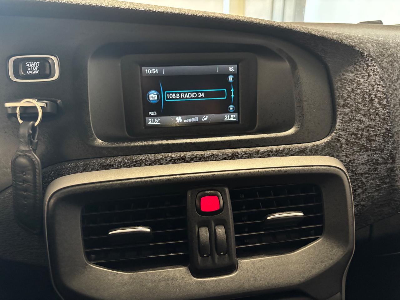 Volvo V40 D2 1.6 Summum | OK NEOPATENTATI |