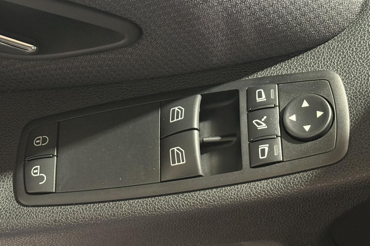 Mercedes-benz A 180CDI RESTYLING AVANTGARDE NAVI/B