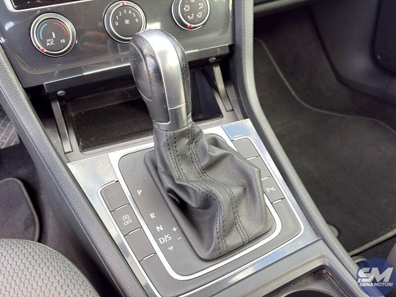 Volkswagen Golf 1.6 TDI Business BMT DSG