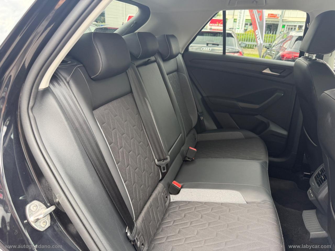 VOLKSWAGEN T-Roc 1.0 TSI Style
