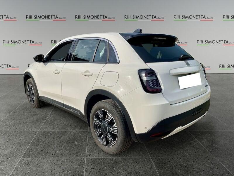 FIAT 600 1.2 hybrid 145cv auto - AZIENDALE
