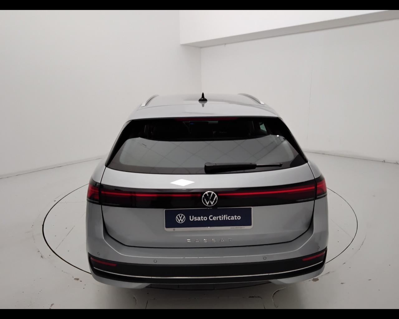 VOLKSWAGEN Passat IX 2024 - Passat 2.0 tdi scr Business 150cv dsg