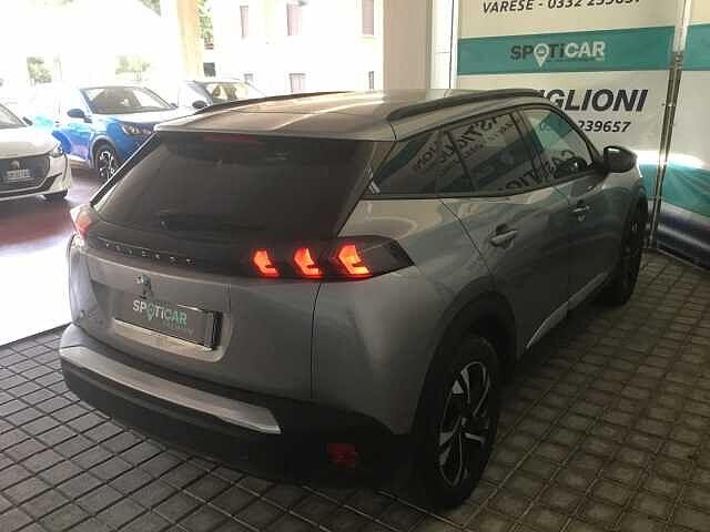 Peugeot 2008 Allure Pack motore elettrico 136 CV - Usata