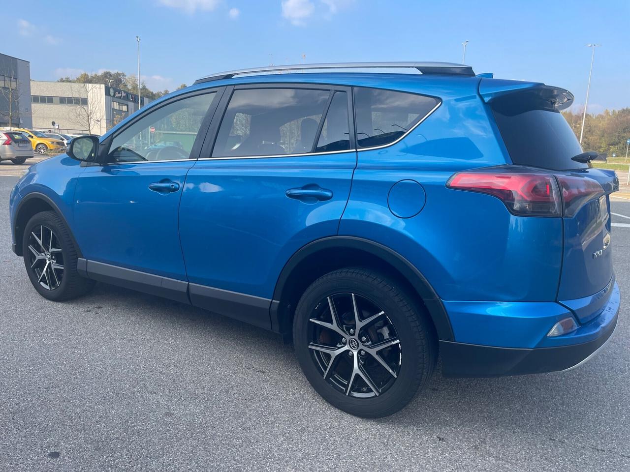 Toyota RAV 4 RAV4 2.0 D-4D 2WD*Neopatetati*Euro6B*Libro service