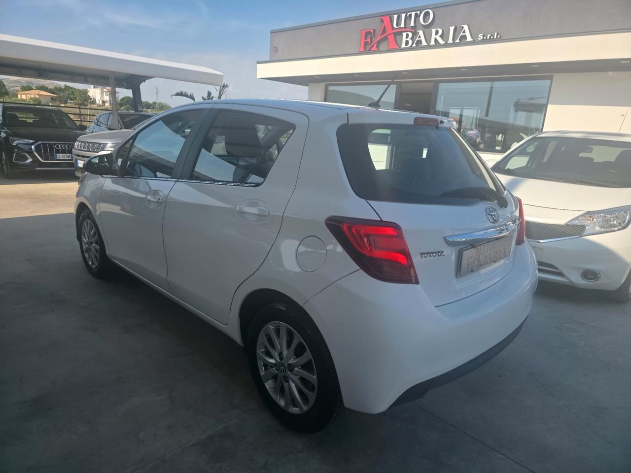 Toyota Yaris 1.0 5 porte Lounge