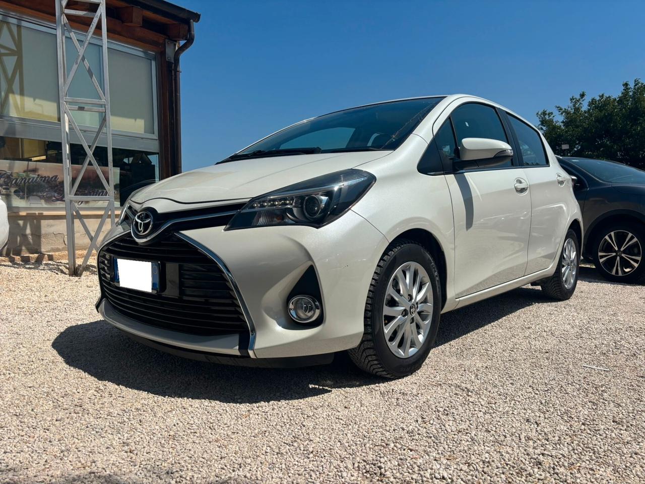 TOYOTA YARIS 1.4 D-4D - 2015