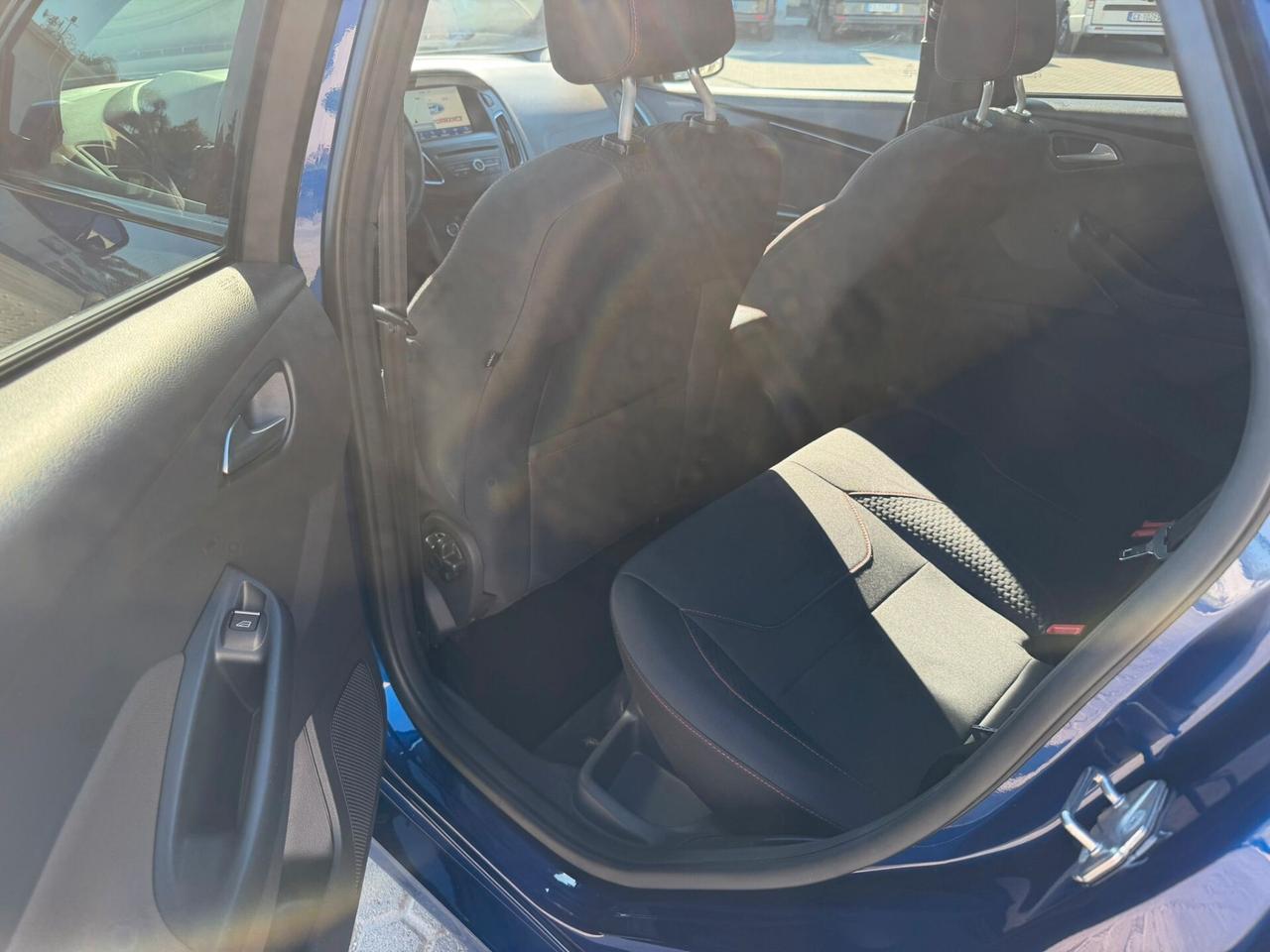 Ford Focus 1.5 TDCi 120 CV Start&Stop ST Line