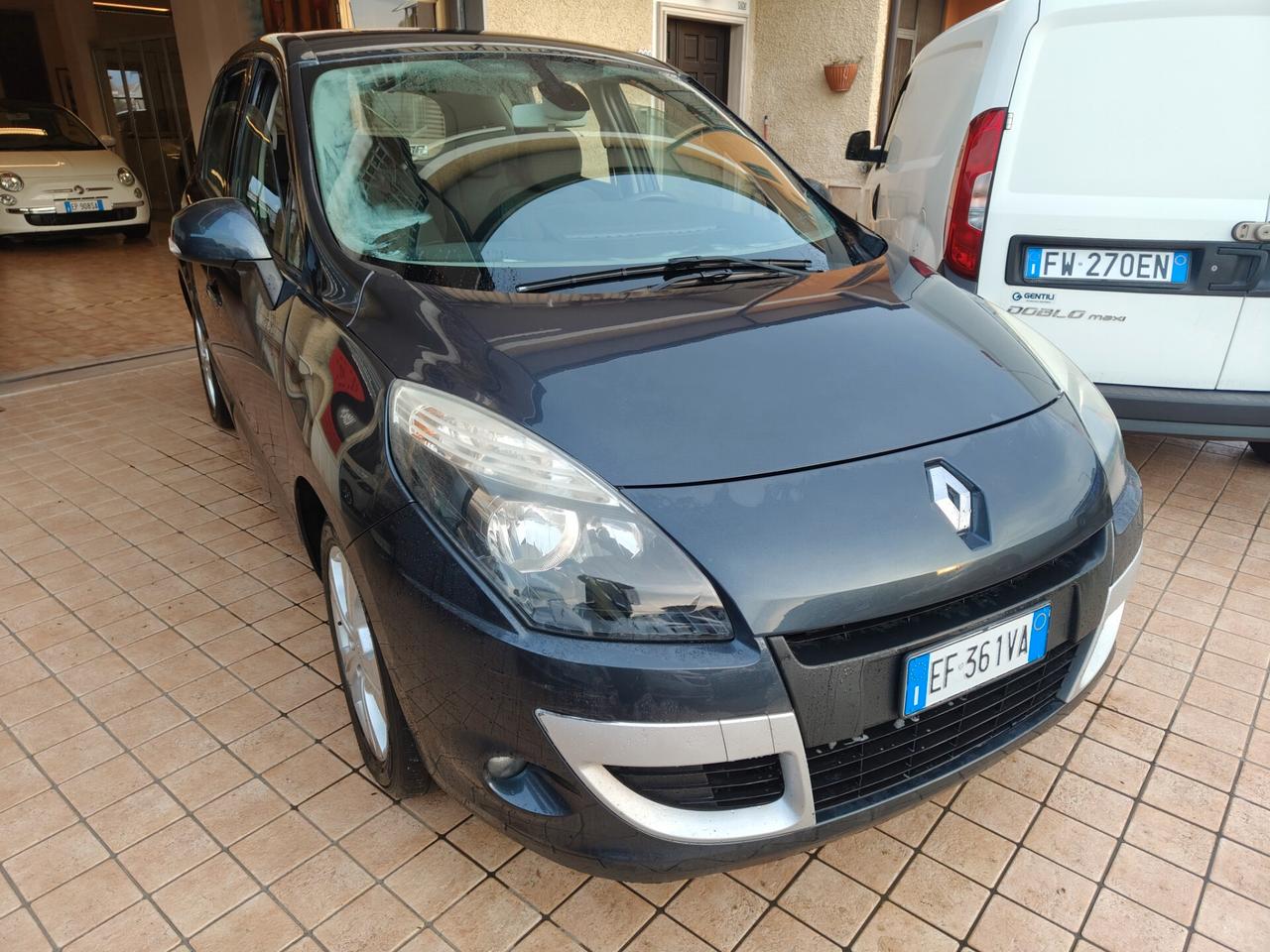Renault Scenic Scénic X-Mod 1.9 dCi 130CV Luxe