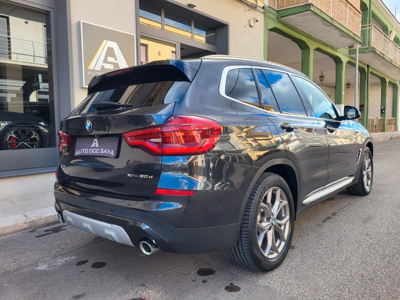Bmw X3 X-Drive2.0 D XLine 190 CV+Luci Ambiente+Full Led+Navy Plus...