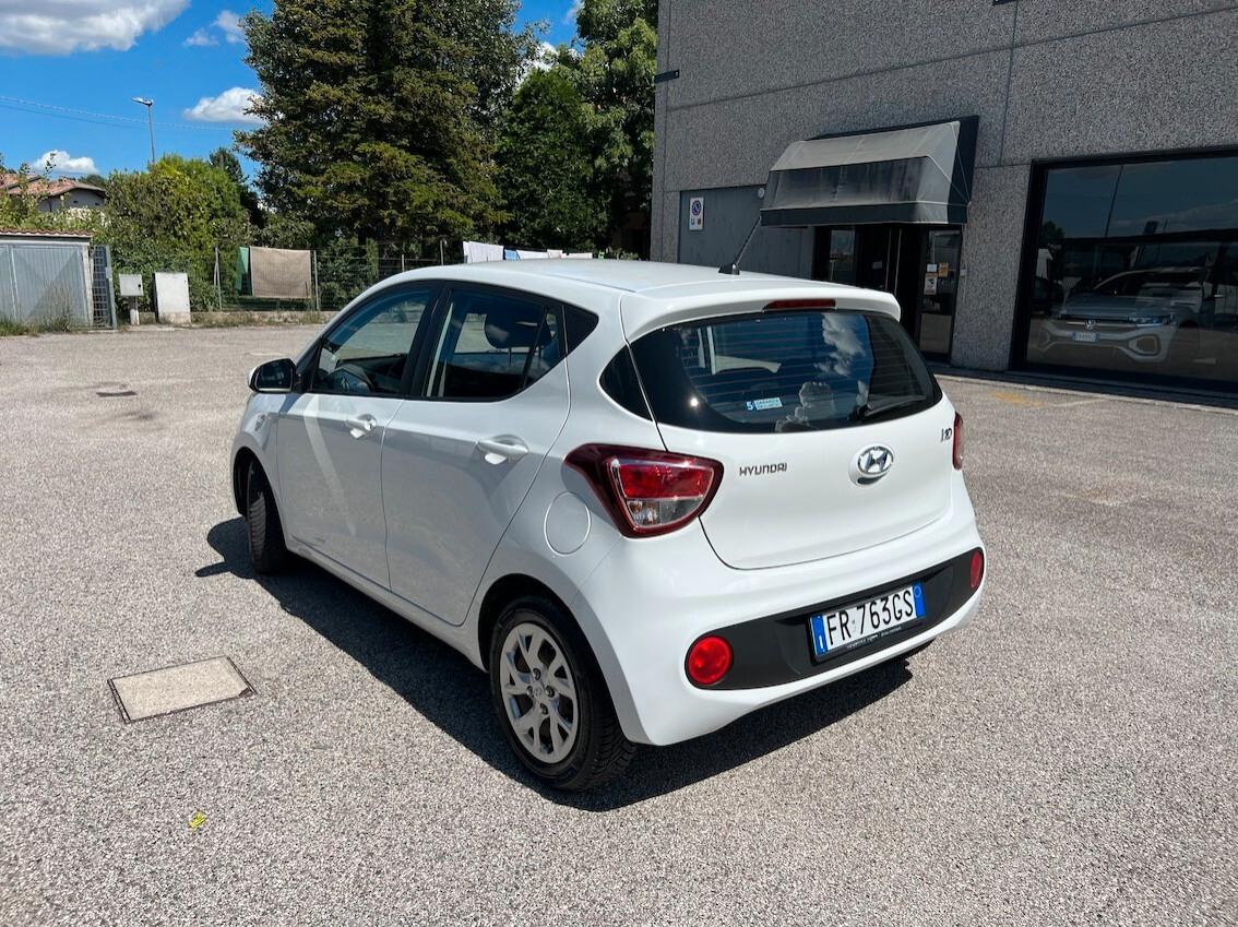 Hyundai i10 1.0 Comfort UNICO PROPRIETARIO - NEOPATENTATI