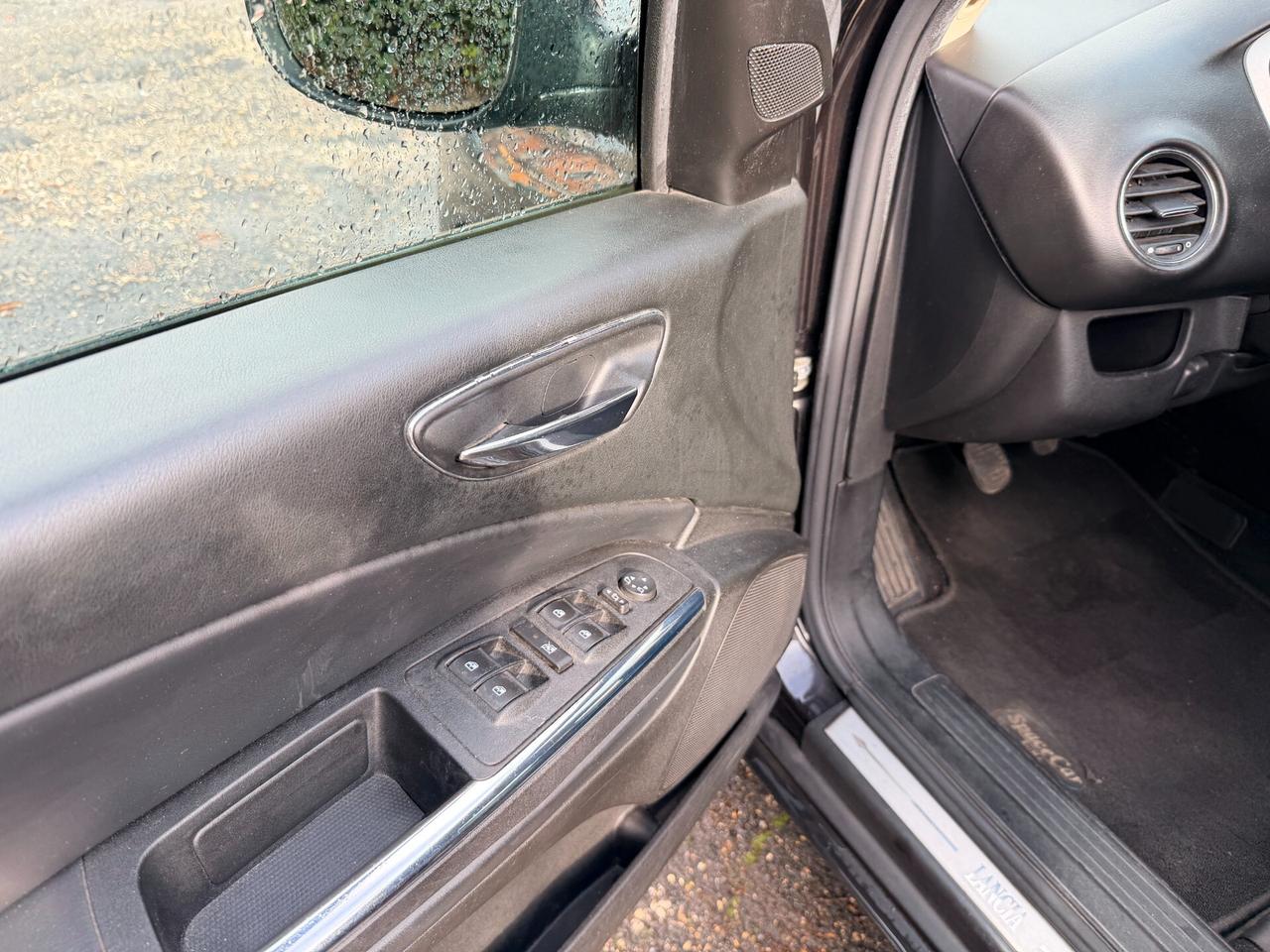 Lancia Delta 1.6 MJT Gold Neopatentati