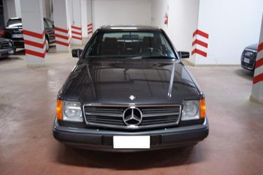 MERCEDES Classe 200 CE