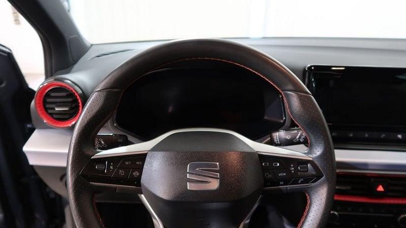 SEAT Arona 1.0 Eco TSI 70kW FR #CARPLAY#SENSORI PARK#
