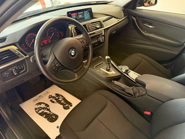 BMW 318 d Touring Business Advantage aut.