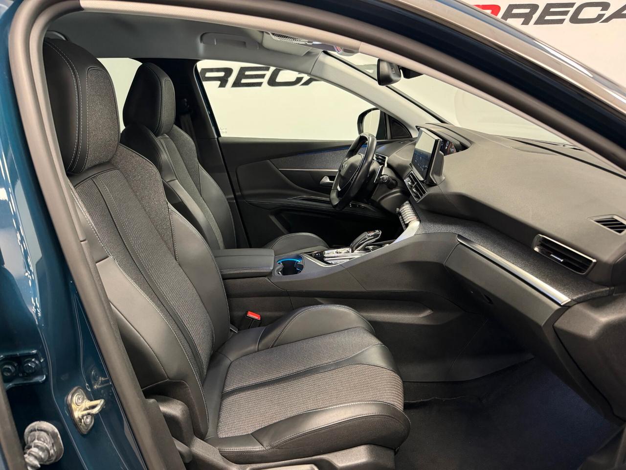 Peugeot 3008 PureTech Turbo 130 S&S EAT8 Allure Pack 80.000 KM