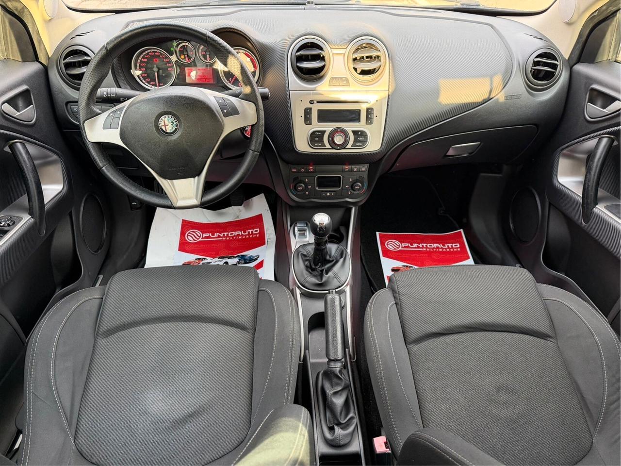 Alfa Romeo MiTo 1.6 JTDm-2 S&S Distinctive Sport Pack