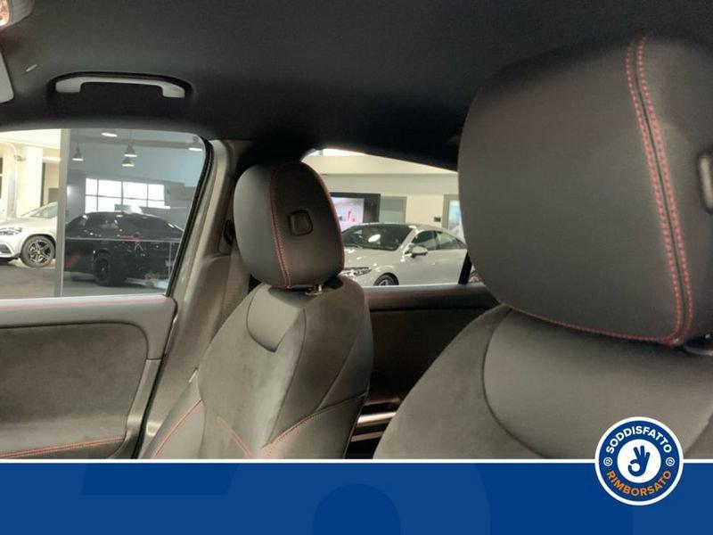 Mercedes-Benz GLA 180d Automatic AMG Line Advanced Plus