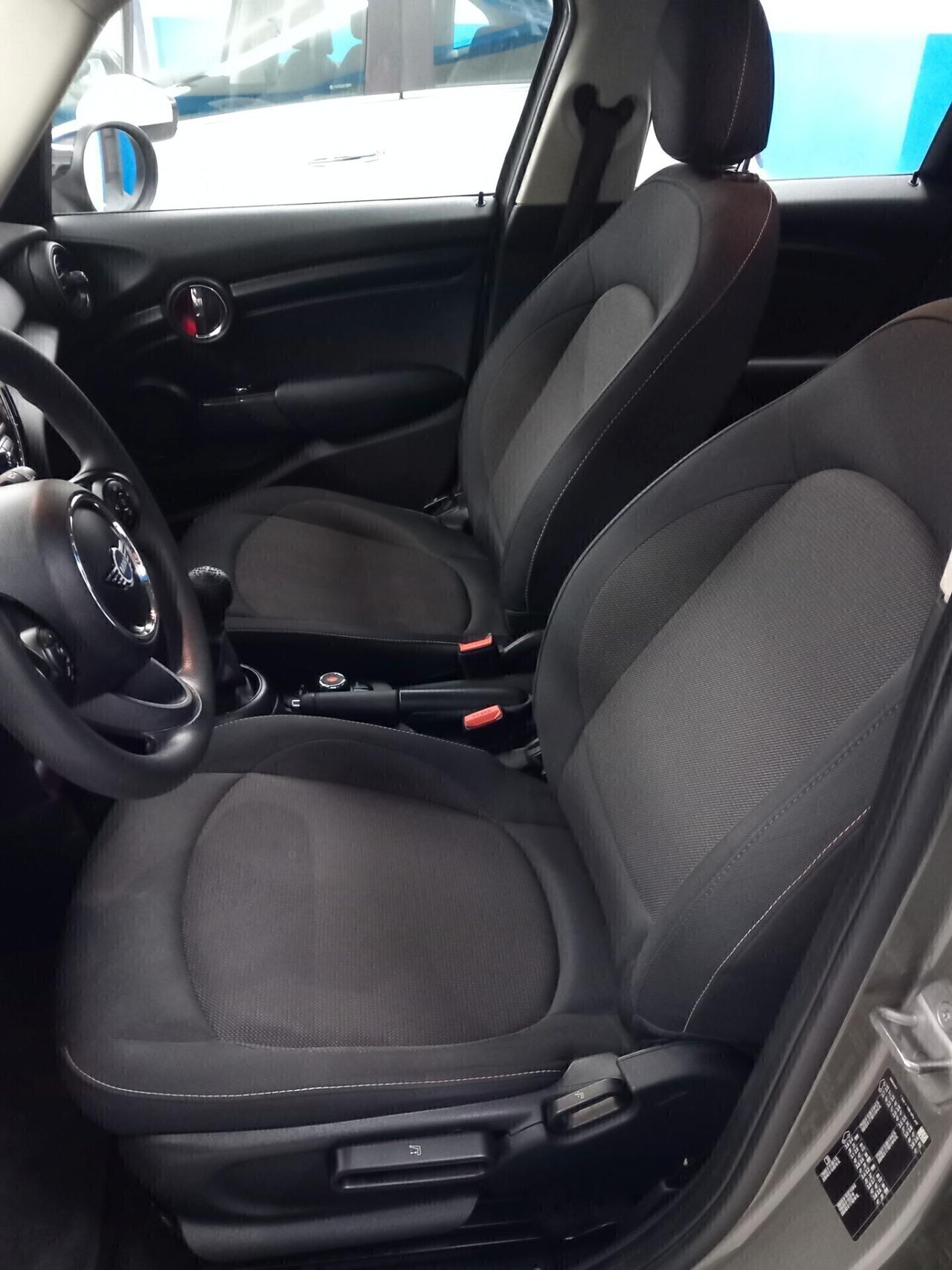 Mini One 1.5 benzina anno 2018 118 mila km