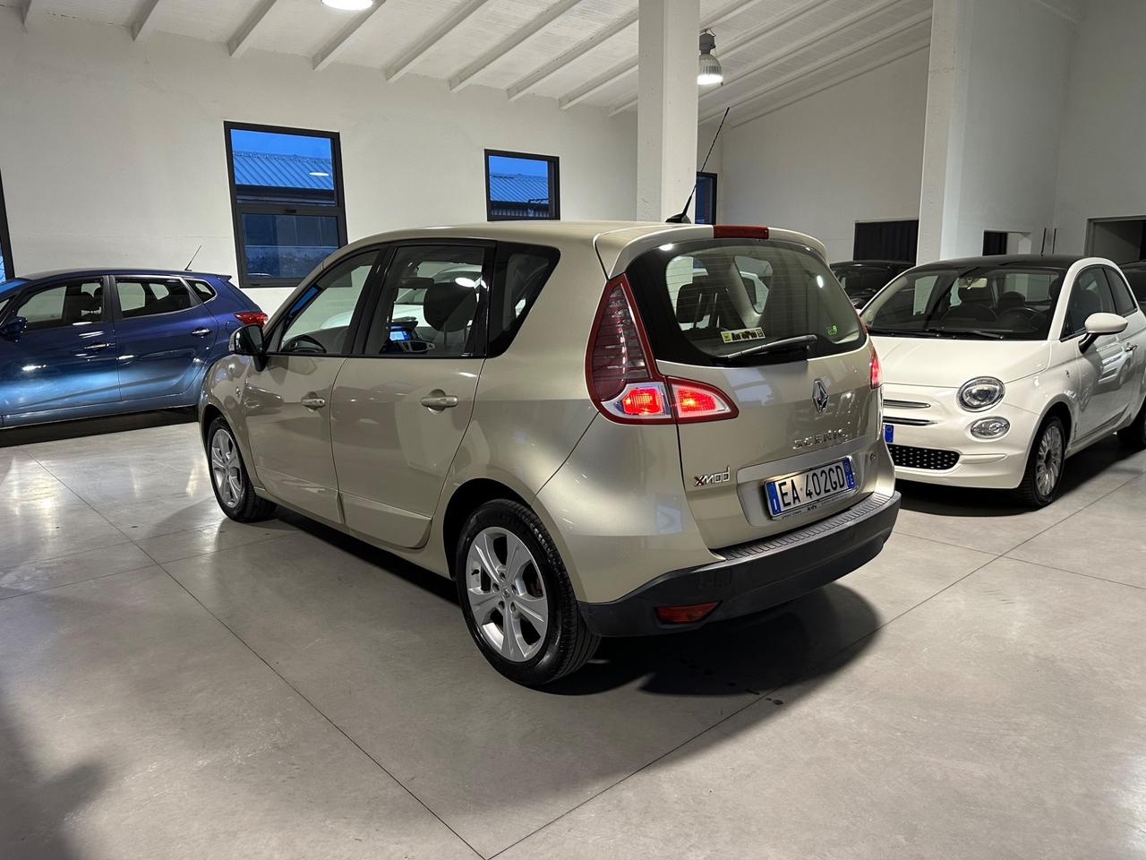 Renault Scenic Scénic X-Mod 1.5 dCi 110CV Luxe