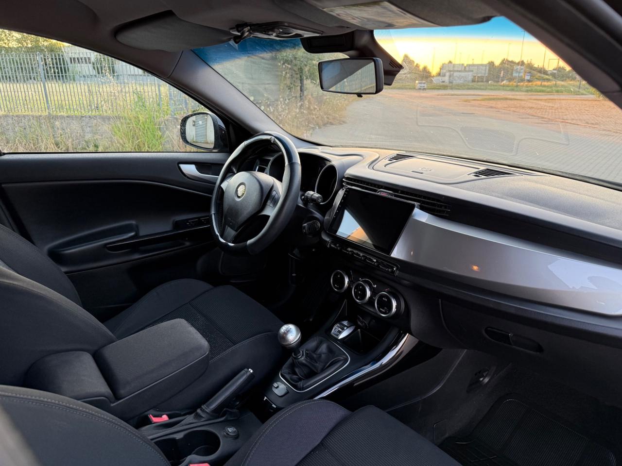 Alfa Romeo Giulietta 2.0 JTDm-2 140 CV Distinctive