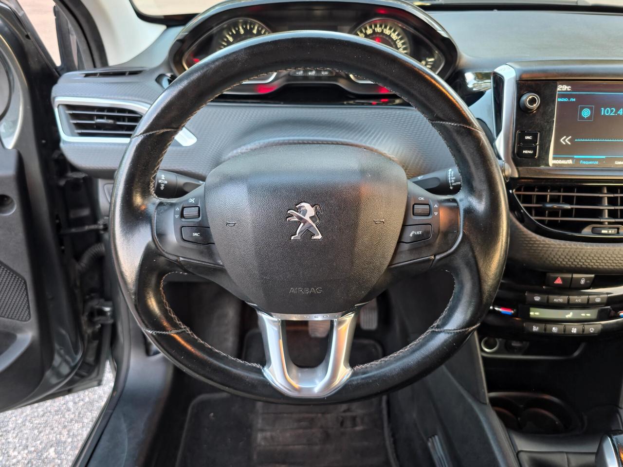 Peugeot 208 PureTech 82 5 porte Allure E6b Manuale NEO 2017