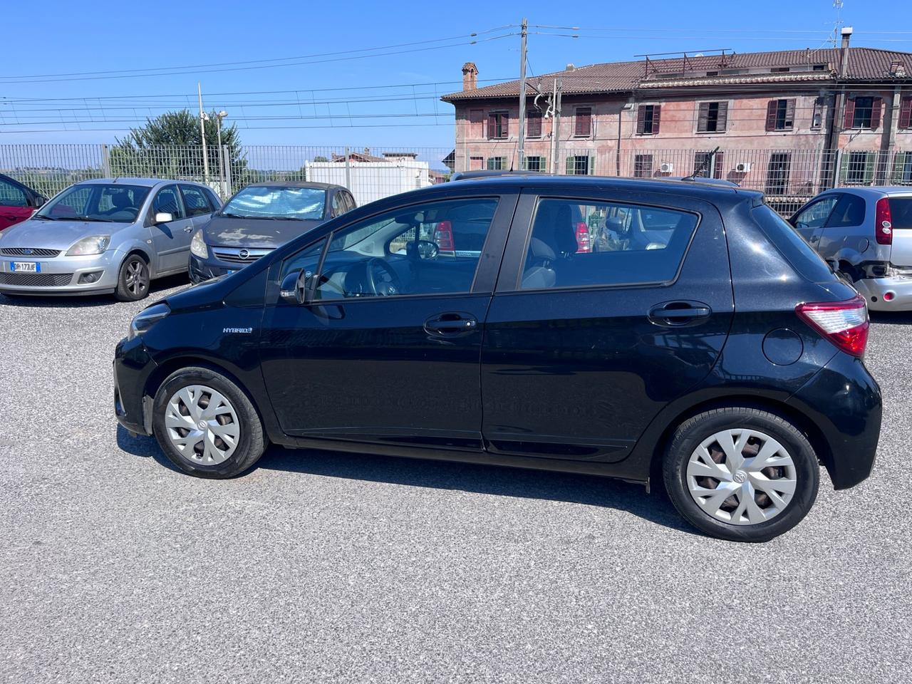 Toyota Yaris 1.5 Hybrid 5 porte Cool