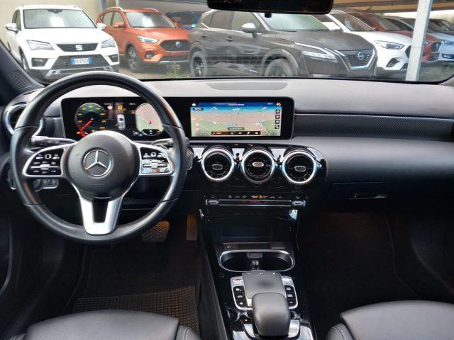 MERCEDES-BENZ A 200 Automatic Sport