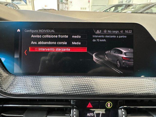 BMW 116 d Sport Automatica - LED - Carplay - 17"