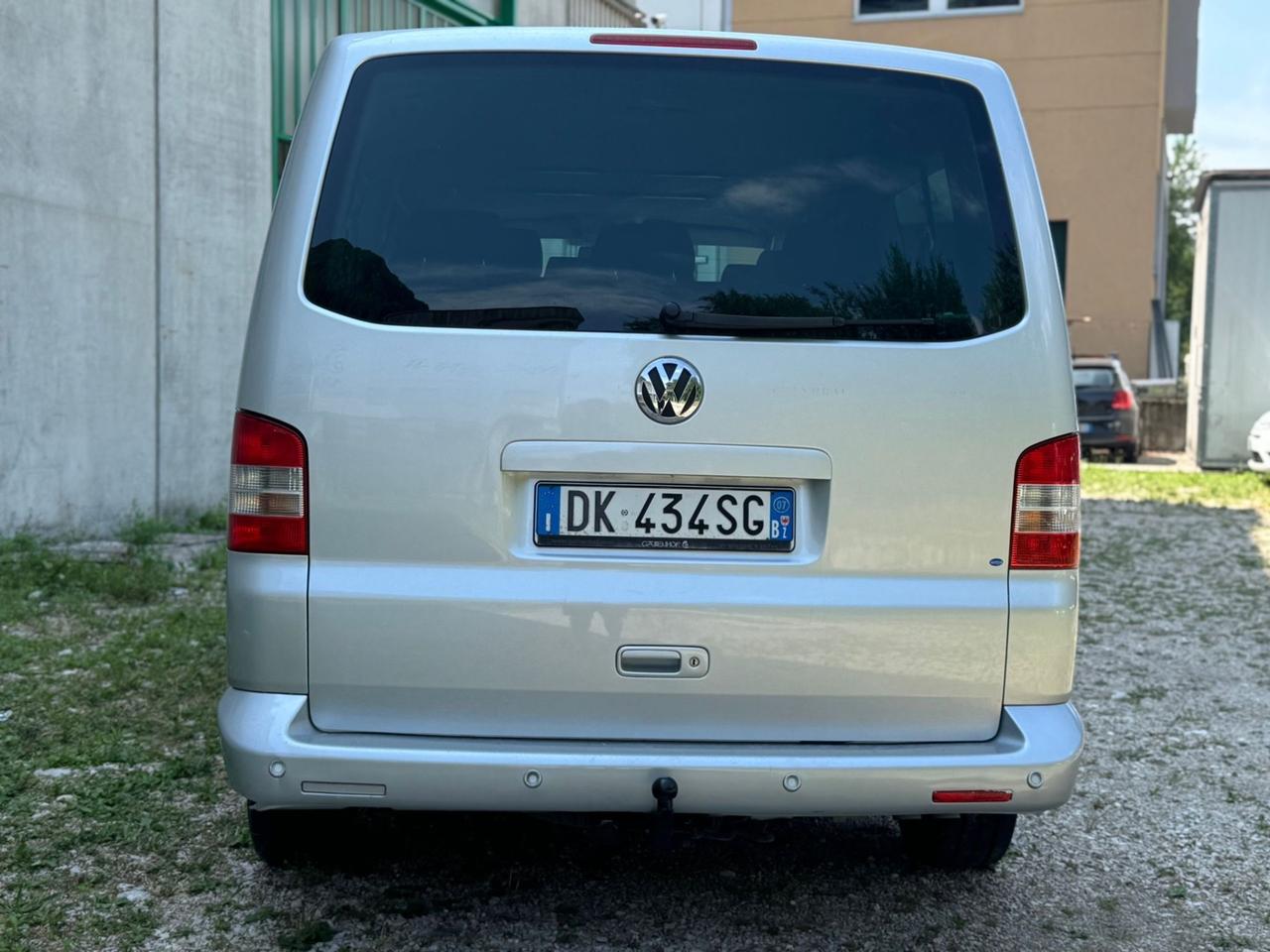 Volkswagen Transporter 2.5 TDI/130CV 9POSTI
