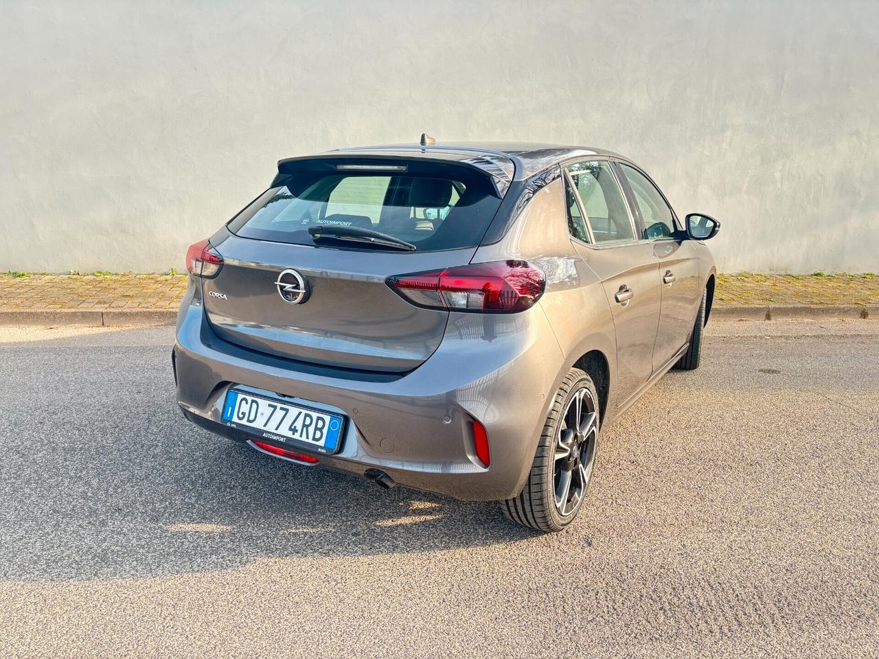 Opel Corsa 1.2 Elegance