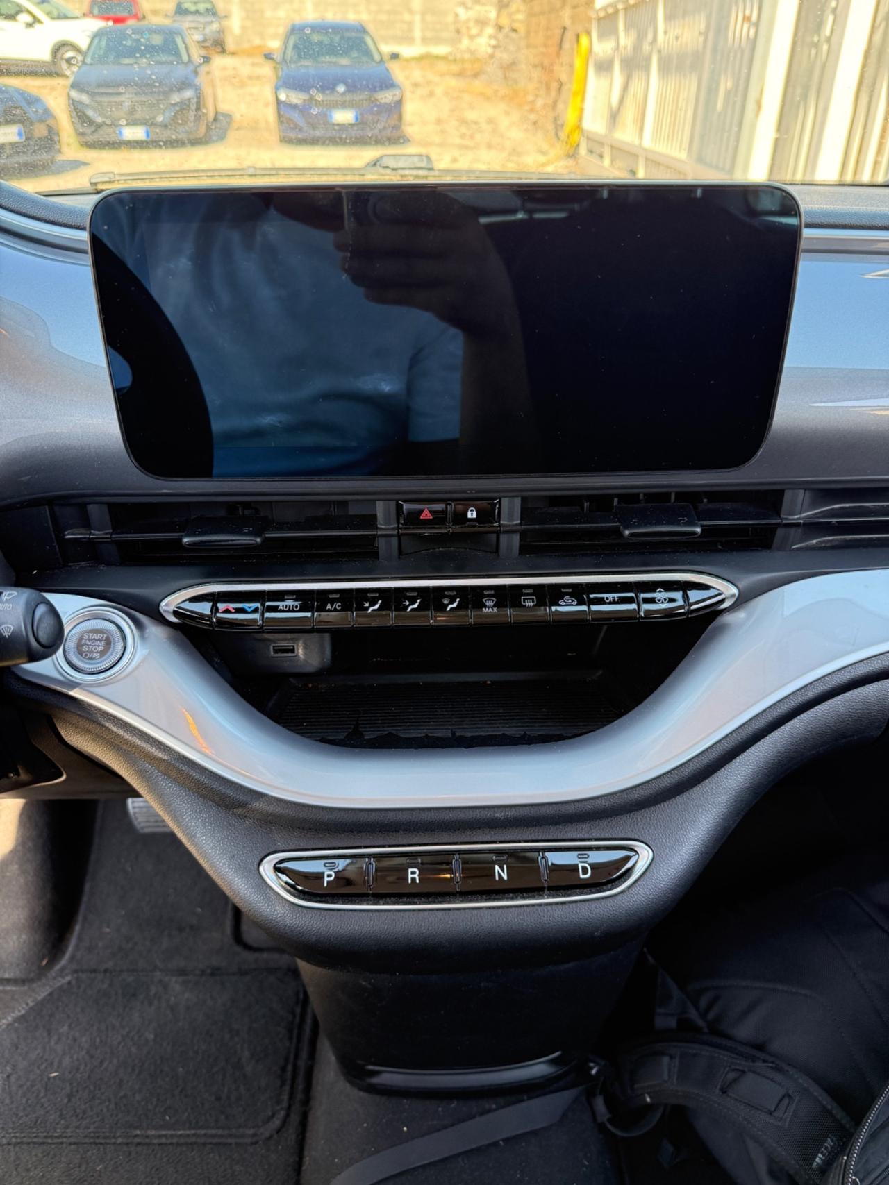 Fiat 500e Berlina 42 kWh La Prima