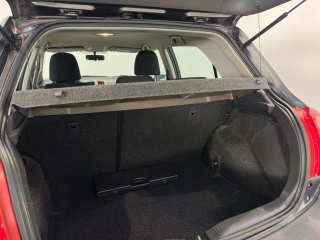 TOYOTA Auris 1.6 5 porte Sol