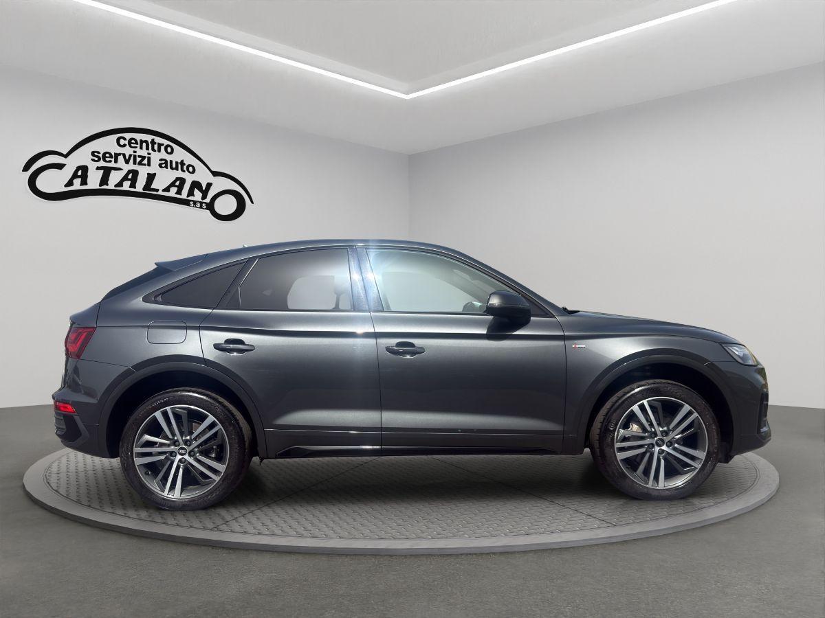 AUDI - Q5 Sportback - Q5 SPB 40 2.0 TDI 204CV quattro S tr. S line plus