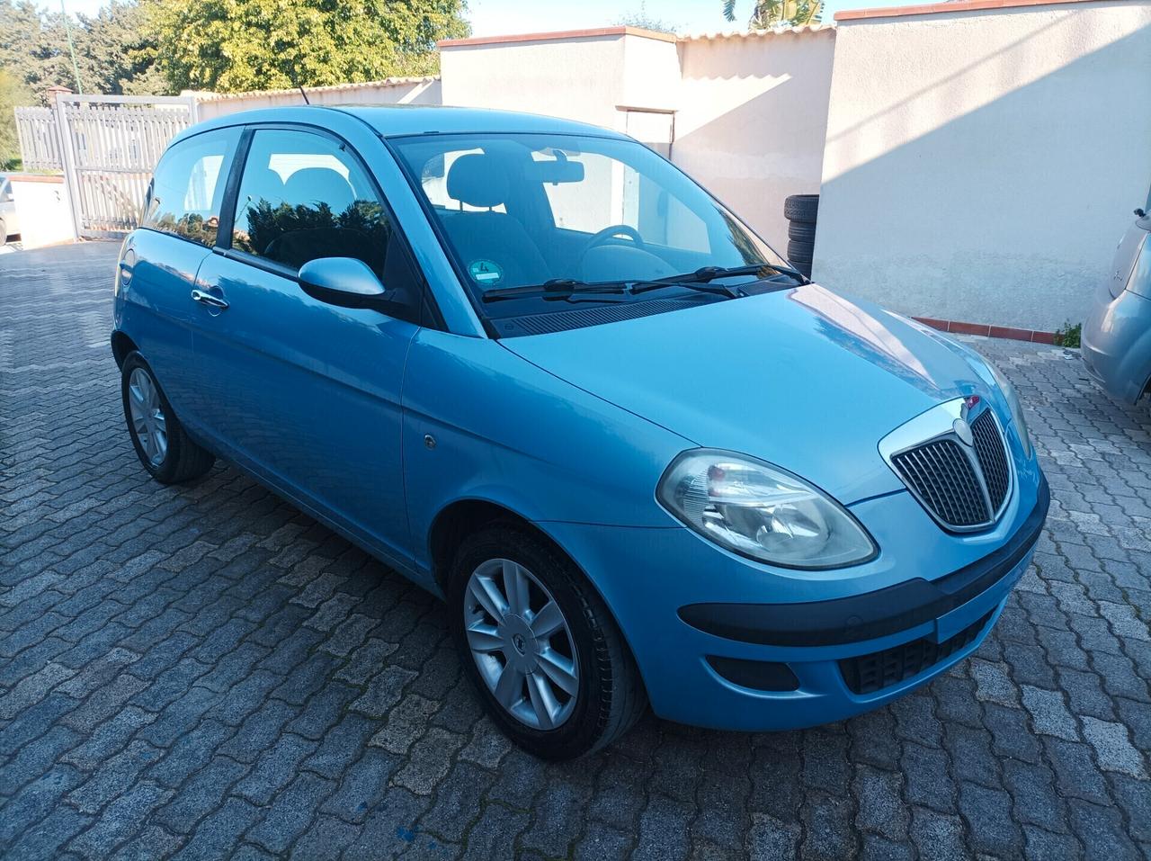 Lancia Ypsilon 1.2 Argento