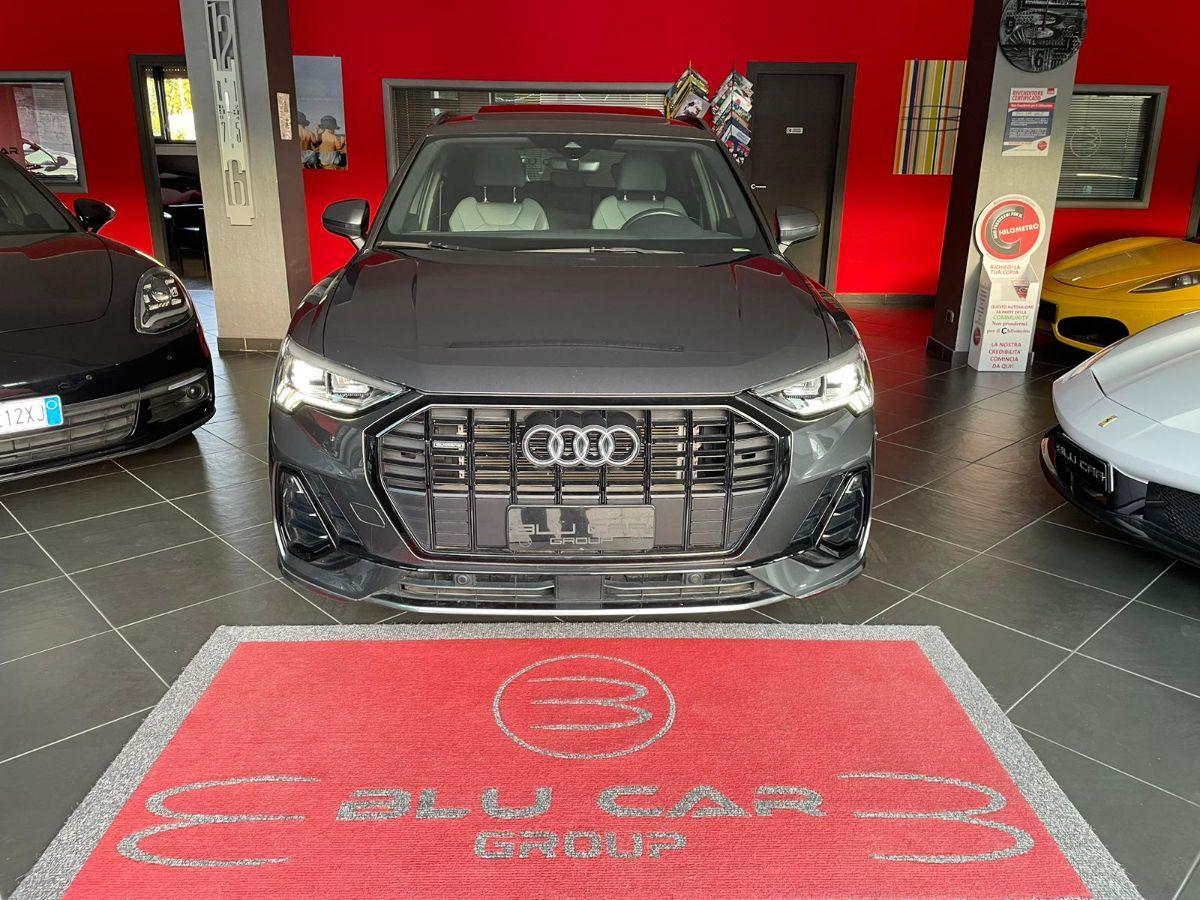 AUDI - Q3 - SPB 40 TDI quattro S tr. Ident. Black