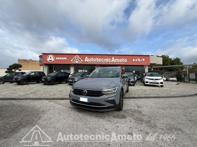 VOLKSWAGEN Tiguan 1.5 TSI ACT Life