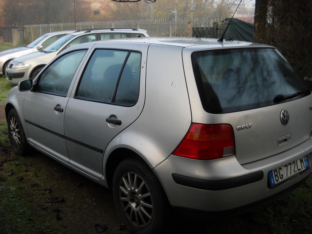 Volkswagen Golf 1.9 TDI/90 CV cat 5 porte