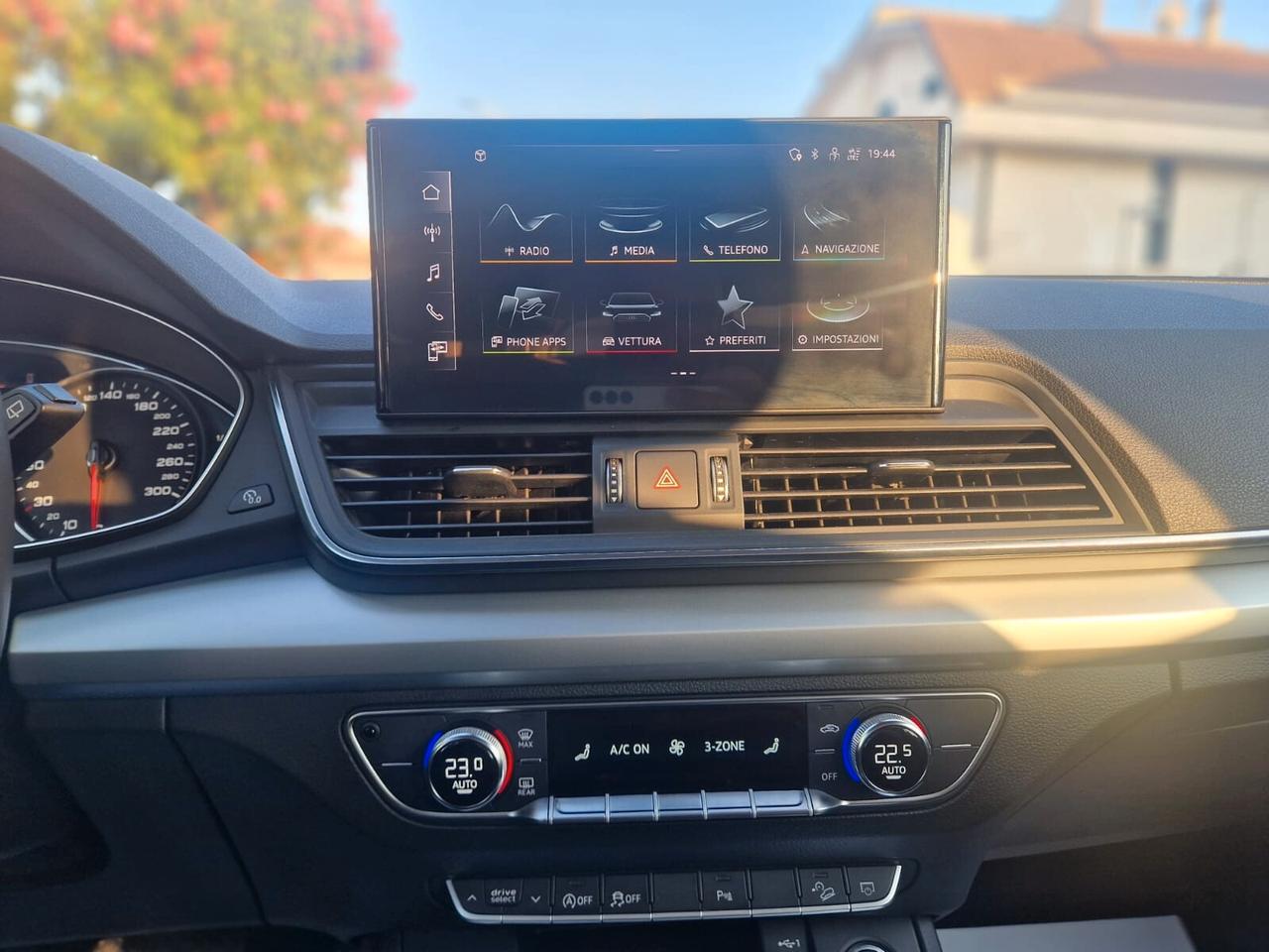 Audi Q5 35 TDI S tronic Business