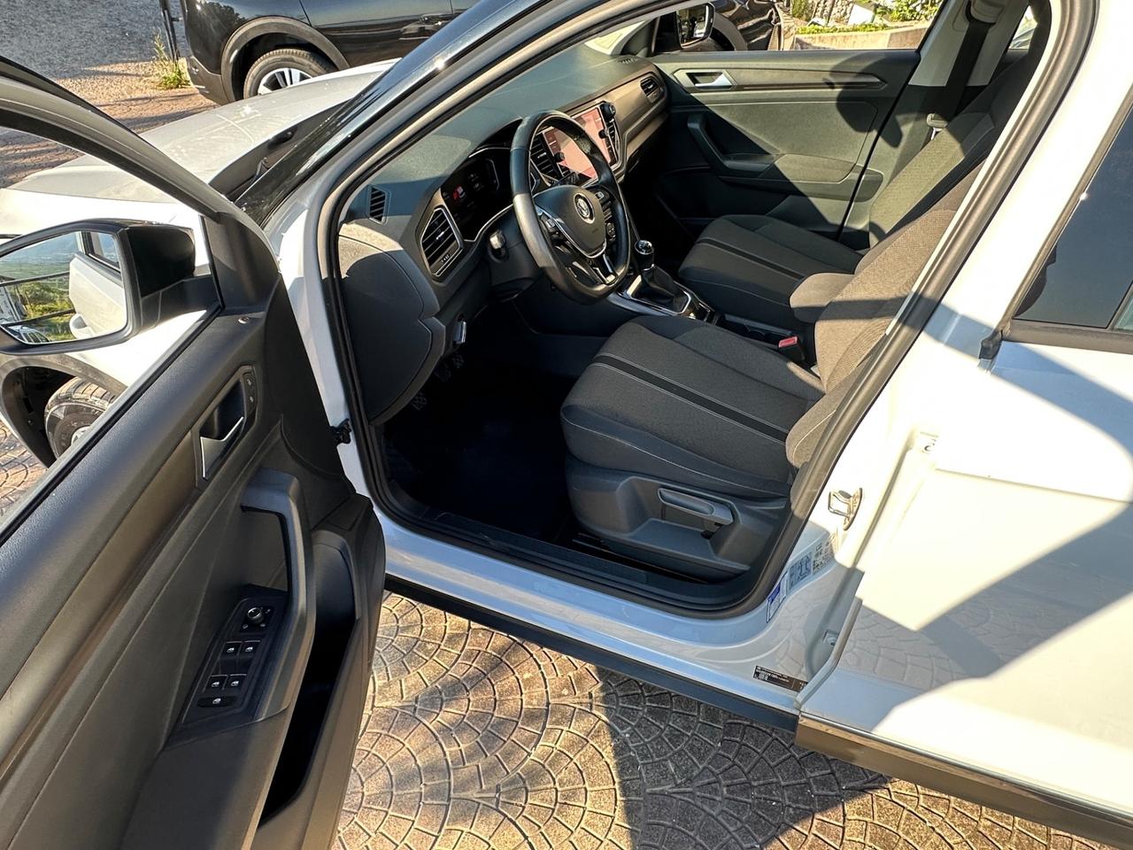 Volkswagen T-Roc 1.6 TDI SCR Advanced BlueMotion Technology