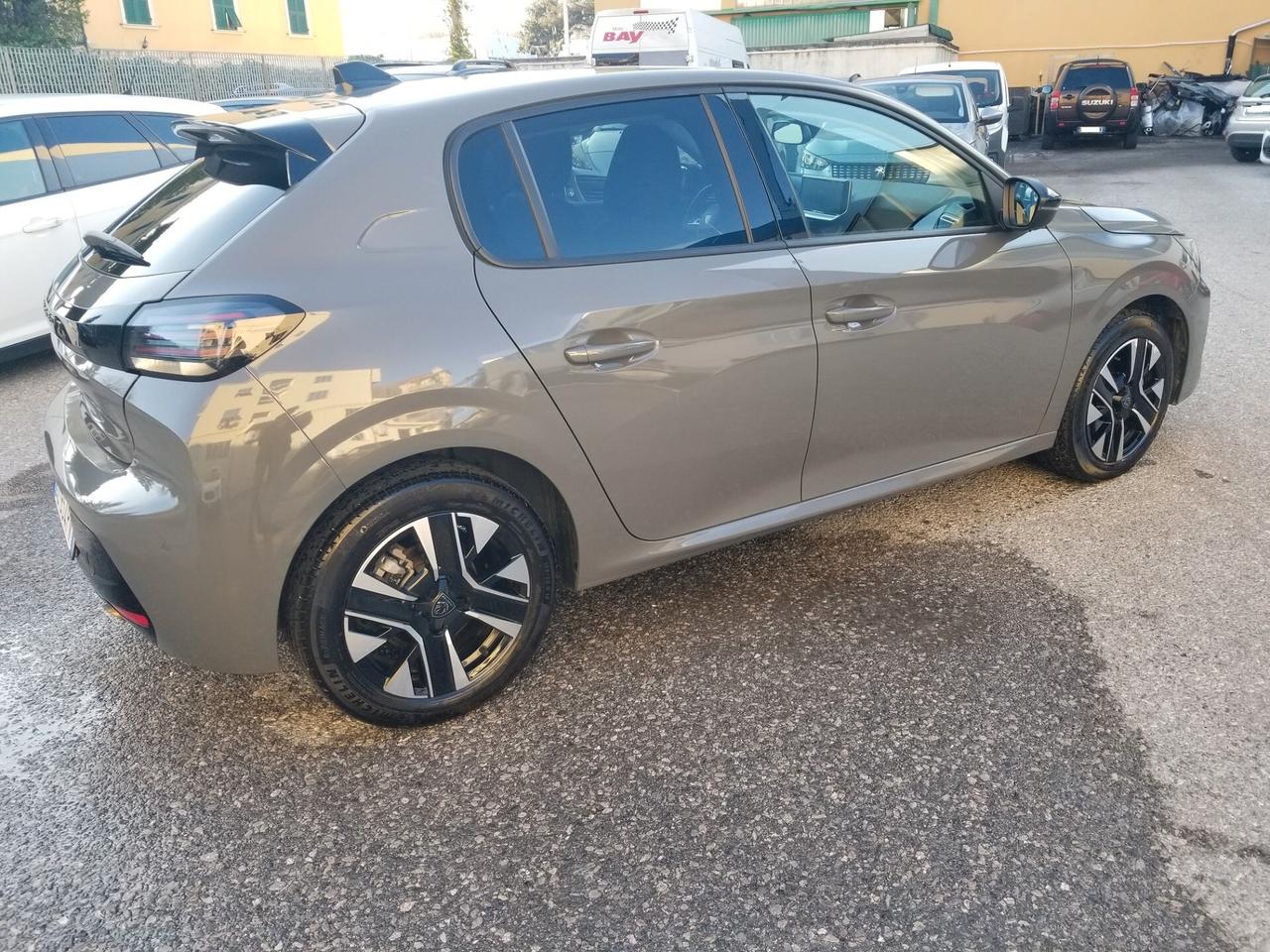 Peugeot 208 PureTech 100 Stop&Start 5 porte Allure