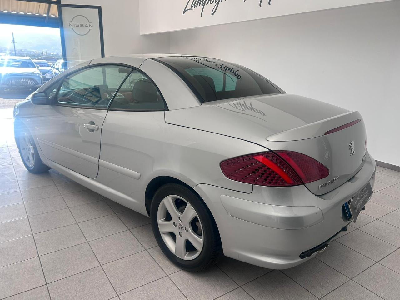 Peugeot 307 2.0 CABRIO 136CV 2004