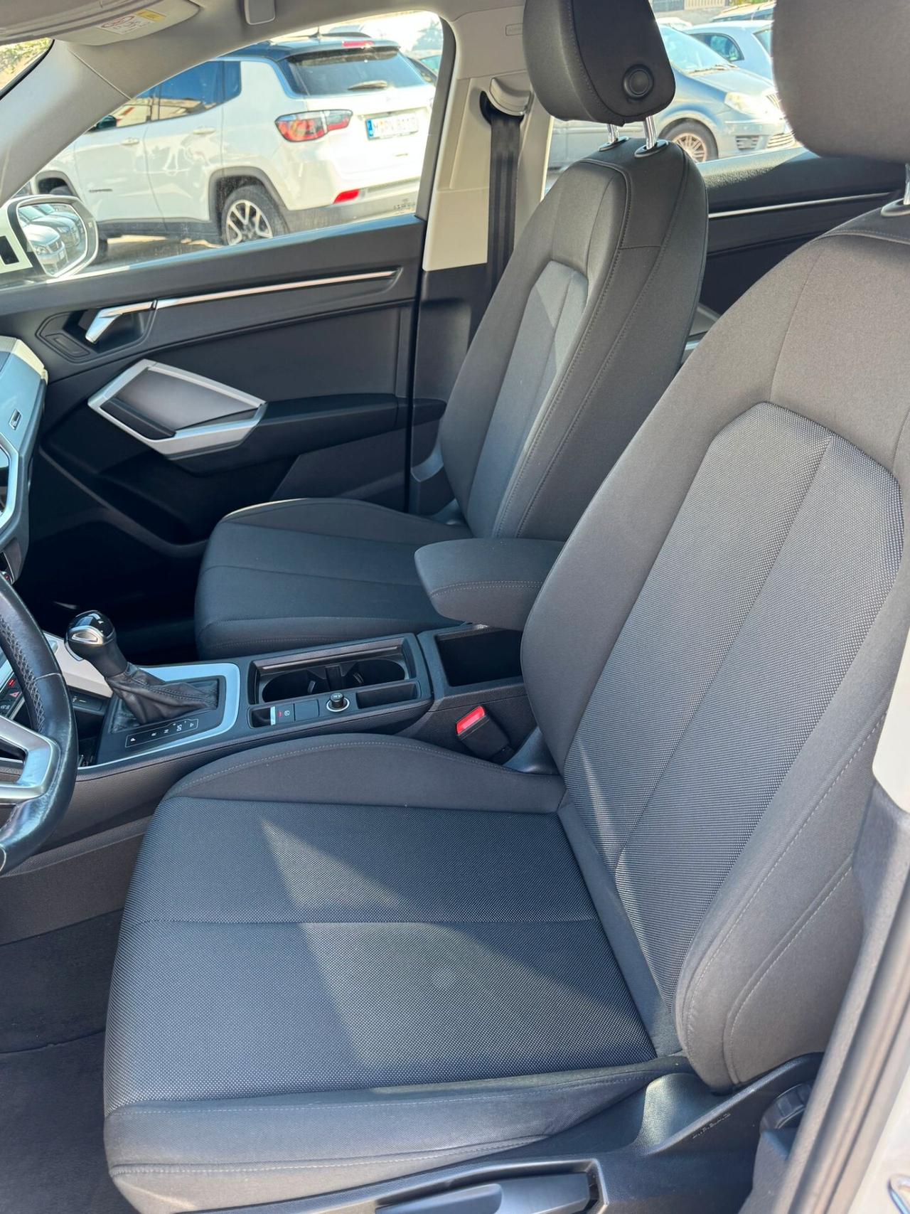 Audi Q3 35 TDI S tronic line edition